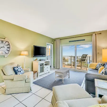 Jax Beach Oceanfront Getaway
